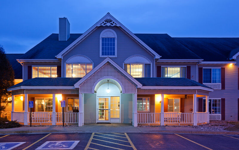 Country Inn & Suites By Radisson, Detroit Lakes, Mn Buitenkant foto